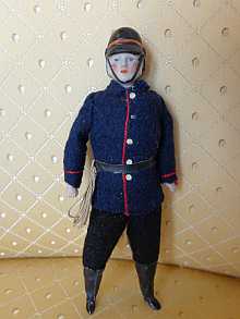 Antiker Puppenstuben-Feuerwehrmann, um 1910