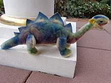 STEIFF Dinosaurier Dinos Stegosaurus, mit silbernem Steiffknopf, gefertigt nur 1959.